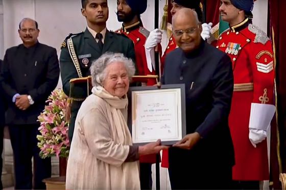 Didi Contractor receives Nari Shakti Puraskar from President of India